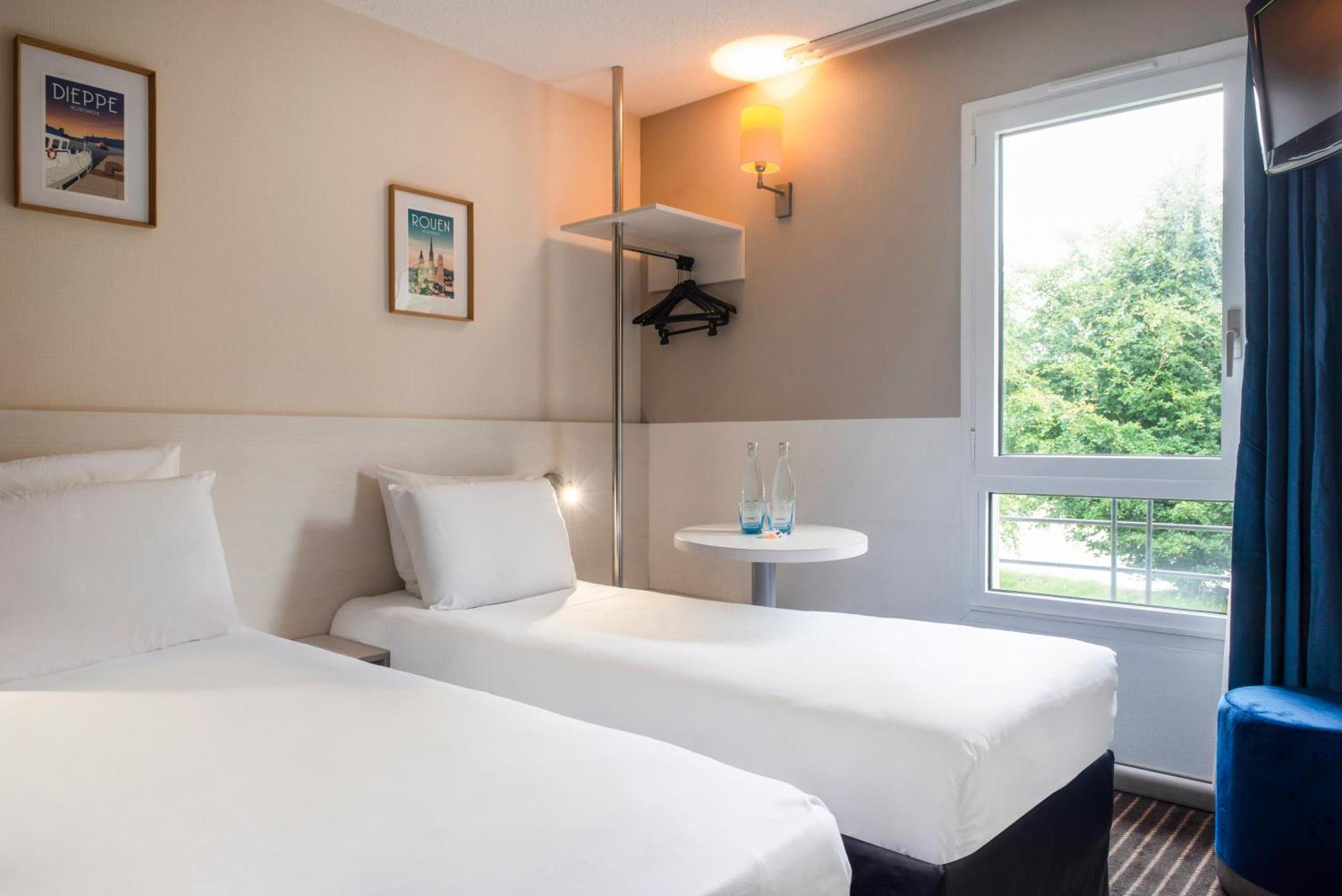 Hotel Kyriad Dieppe Saint-Aubin-sur-Scie Kültér fotó